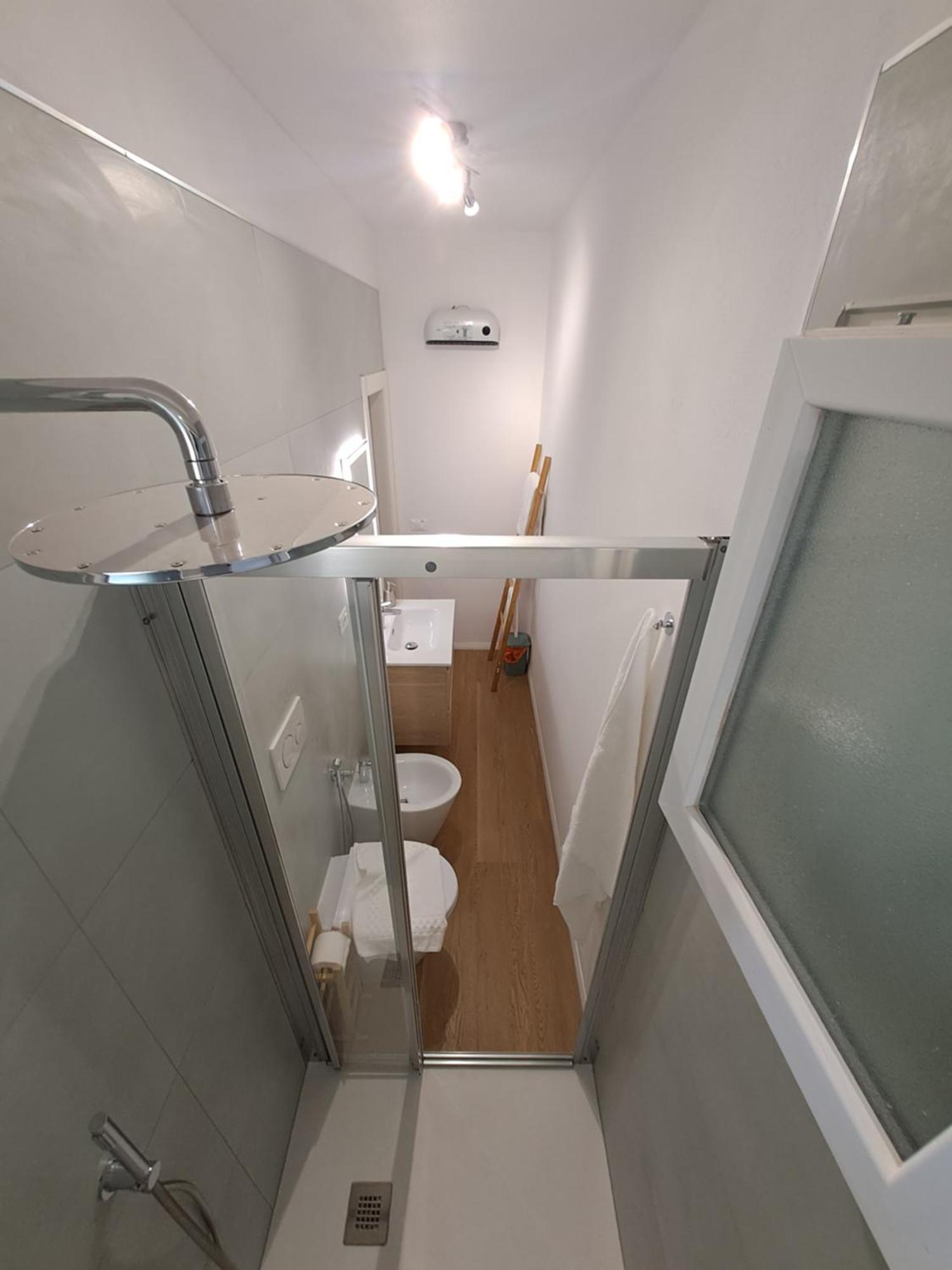 Bubi's Apartment, Intero Di 65mq * Livorno